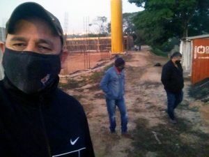 Read more about the article Sindicato visita obras de creche no Parque Laguna para conversar com os trabalhadores